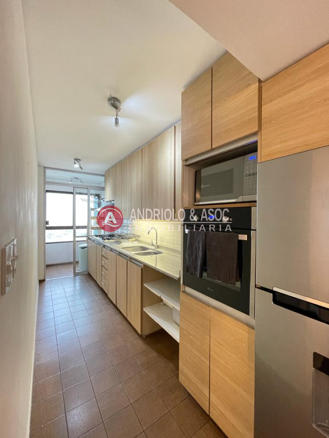 Apartamento ID.8522 - Oportunidad amplió apartamento 