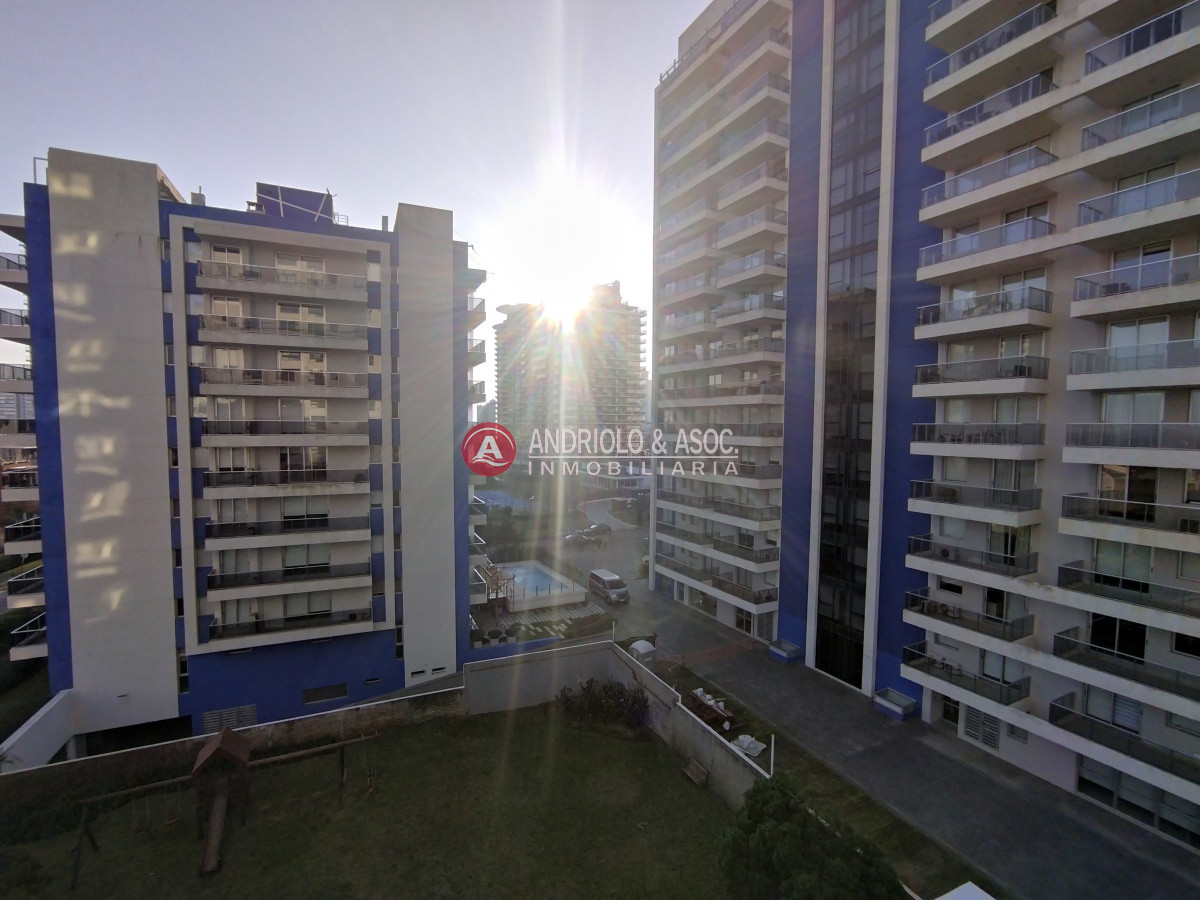 Apartamento ID.8110 - VENTA DE APARTAMENTO 2 DORMITORIOS A METROS DE PLAYA BRAVA