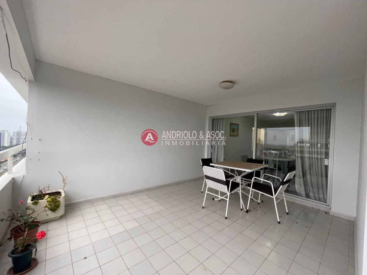 Apartamento ID.2386 - Apartamento en Punta del Este 