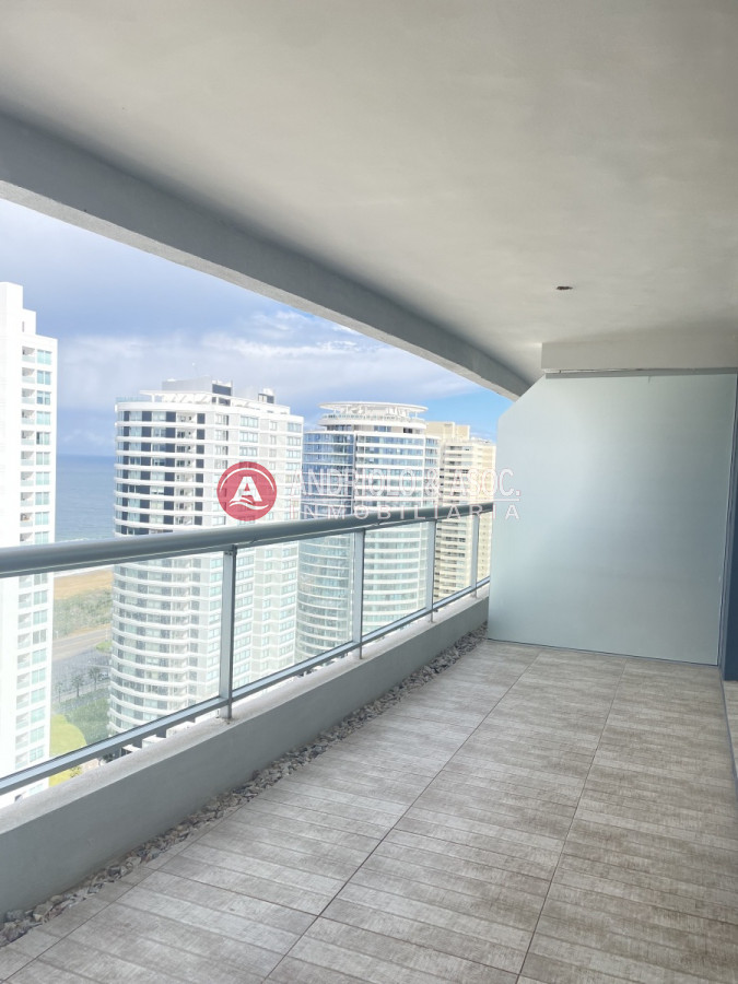 Apartamento ID.8473 - Apartamento en Punta del Este, Brava