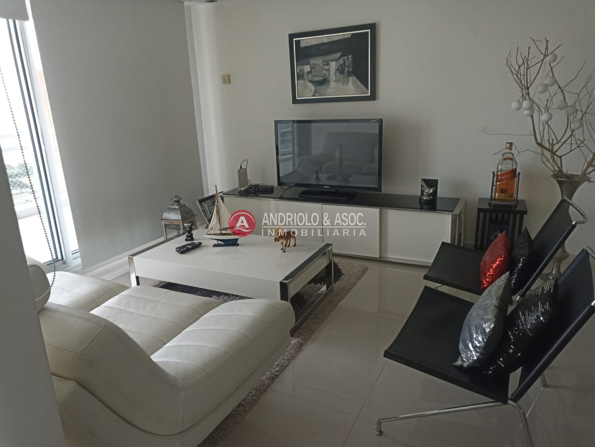 Apartamento en Punta del este  - AND8929A