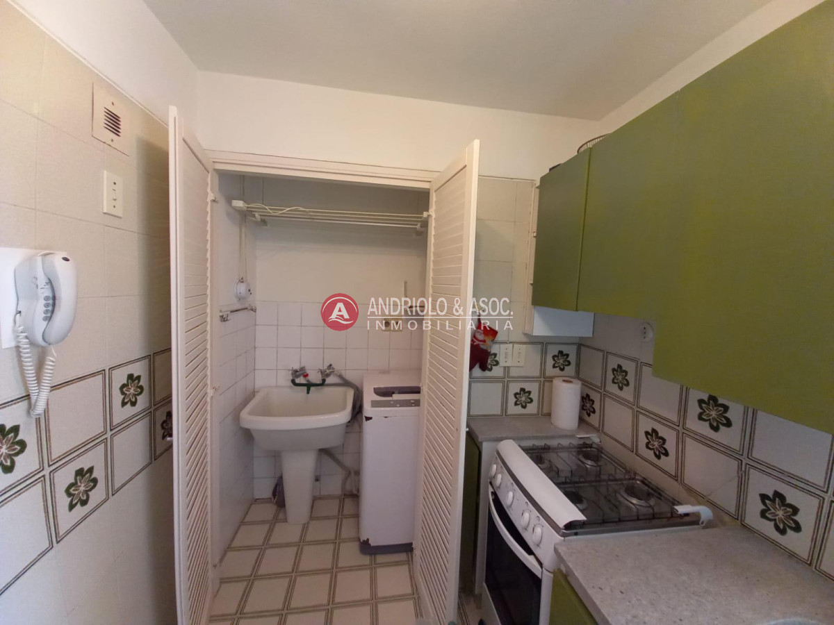 Apartamento ID.2427 - oportunidad en zona de Península !!!! 