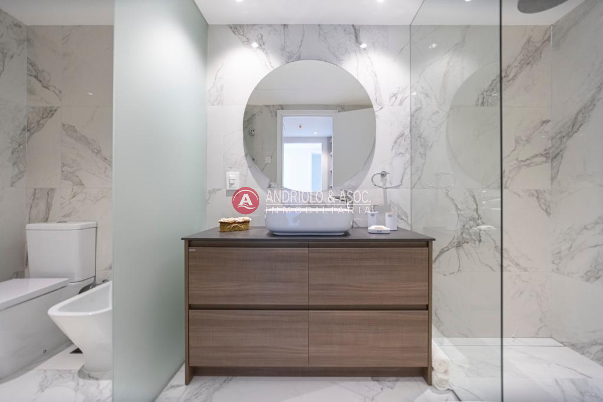 Apartamento ID.8820 - Apartamento de lujo en primera línea