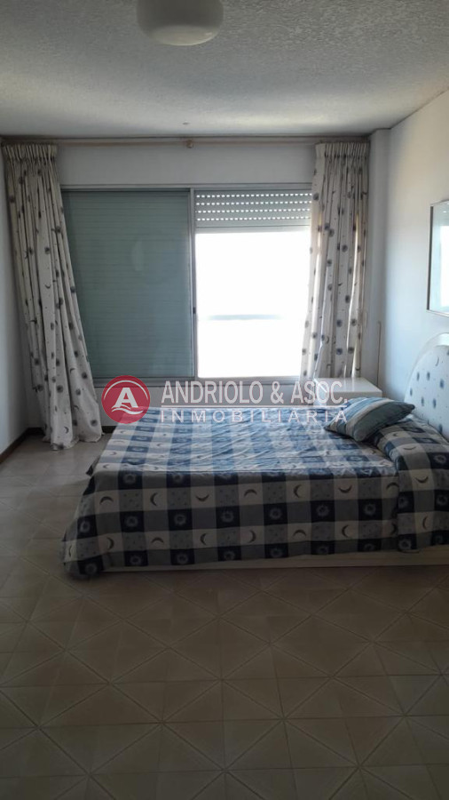 Apartamento ID.8696 - Apartamento en edificio de categoría 