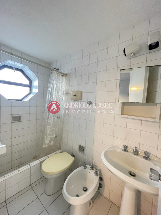 Apartamento ID.8571 - Apartamento en torre de categoría 