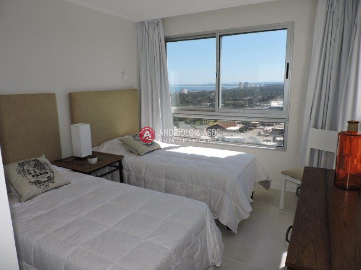 Apartamento ID.9897 - Apartamento en Punta del Este 