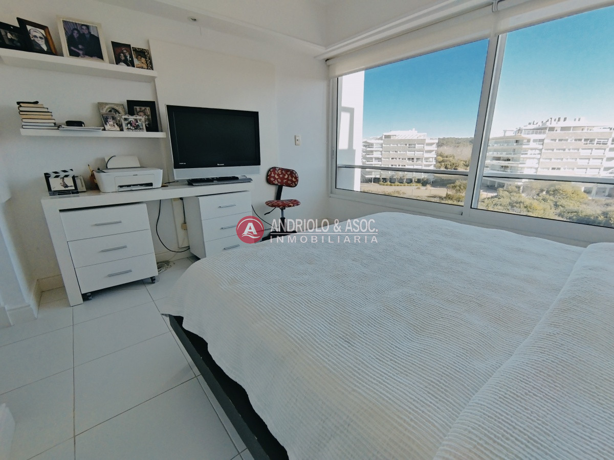 Apartamento ID.309 - ALQUILER HERMOSO DUPLEX EN PRIMERA LINEA BRAVA