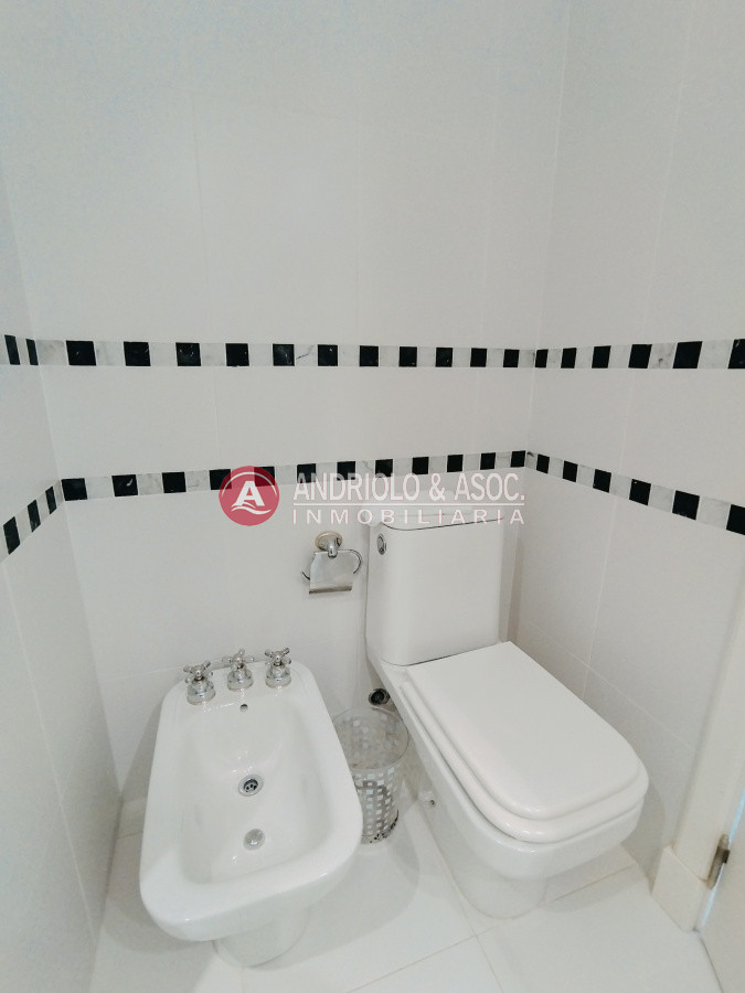 Apartamento ID.309 - ALQUILER HERMOSO DUPLEX EN PRIMERA LINEA BRAVA