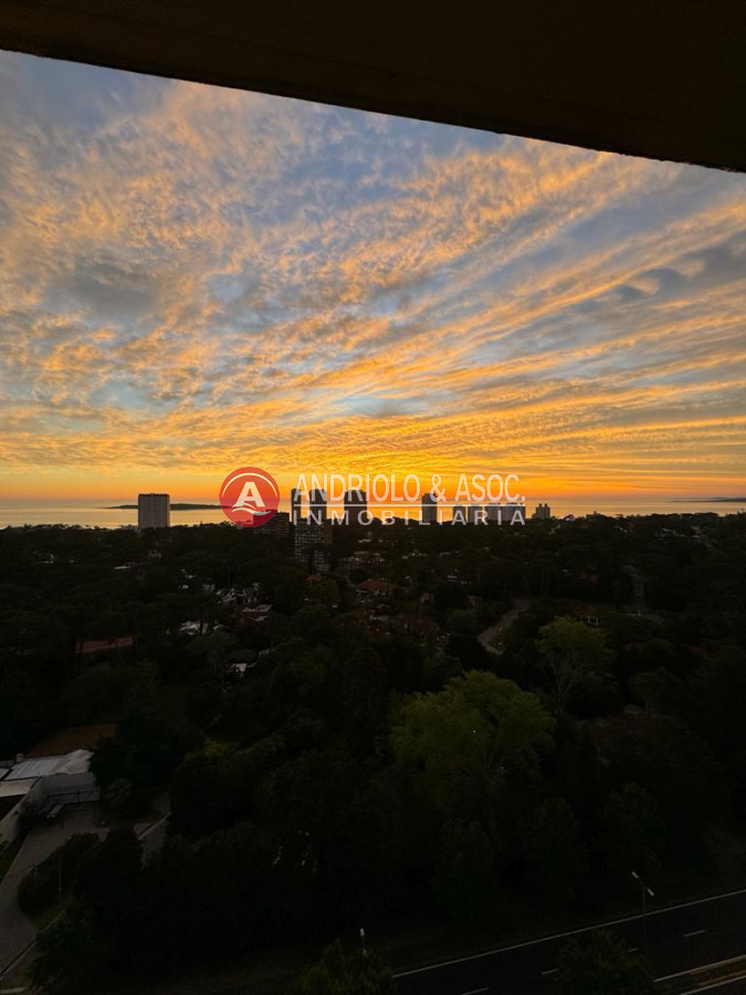 Apartamento ID.9293 - Apartamento en Punta del Este