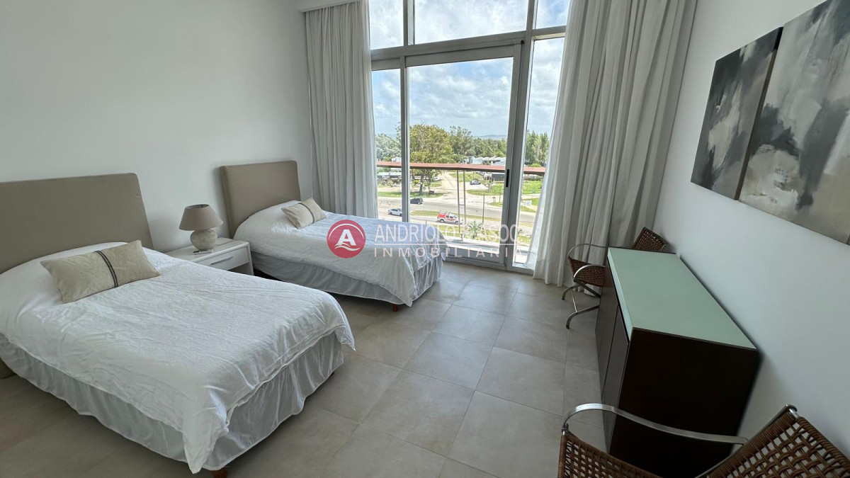 Apartamento ID.9357 - Penthouse en la Barra 