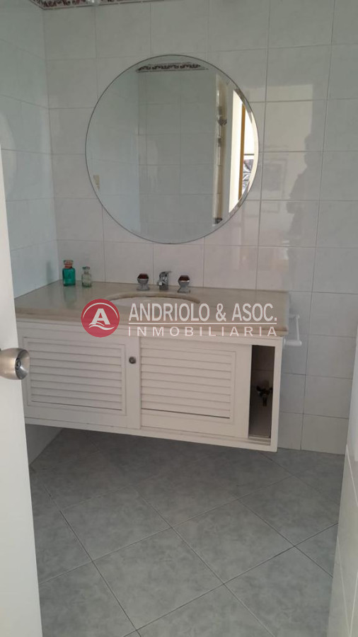 Apartamento ID.8696 - Apartamento en edificio de categoría 