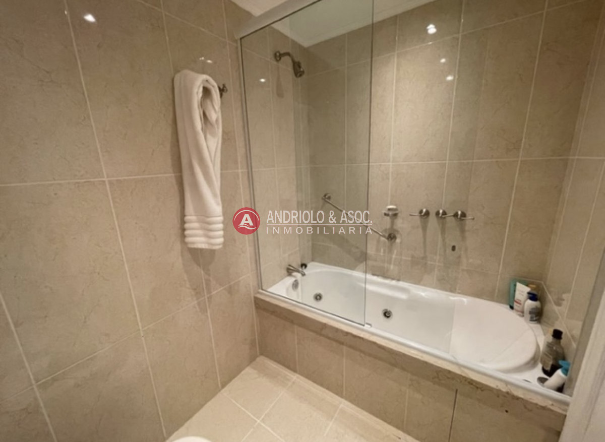 Apartamento ID.8859 - Apartamento en primera línea 