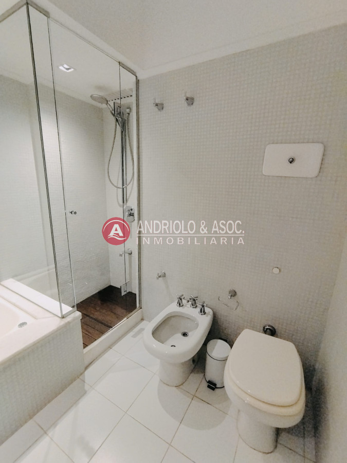 Apartamento ID.285 - ALQUILER POR TEMPORADA HERMOSO APARTAMENTO DUPLEX PRIMERA LINEA BRAVA