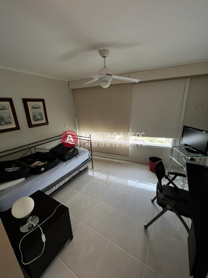 Apartamento ID.8819 - Apartamento en primera línea 
