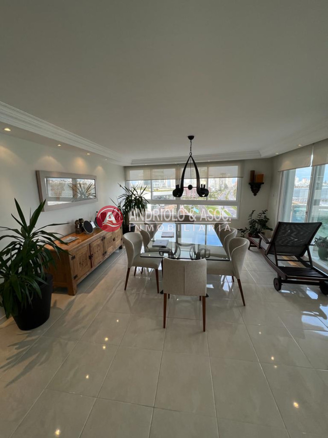 Apartamento ID.8819 - Apartamento en primera línea 