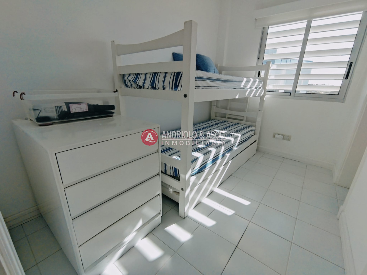 Apartamento ID.285 - ALQUILER POR TEMPORADA HERMOSO APARTAMENTO DUPLEX PRIMERA LINEA BRAVA
