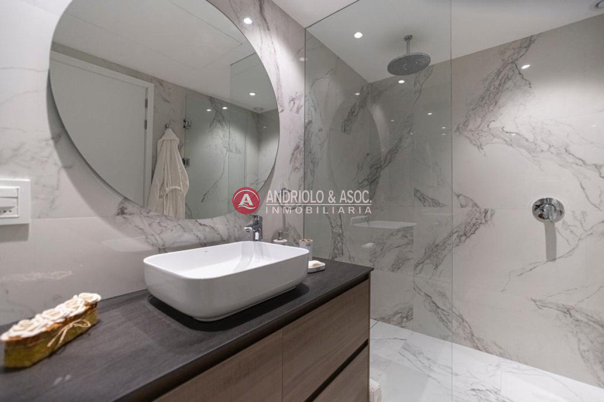 Apartamento ID.8820 - Apartamento de lujo en primera línea