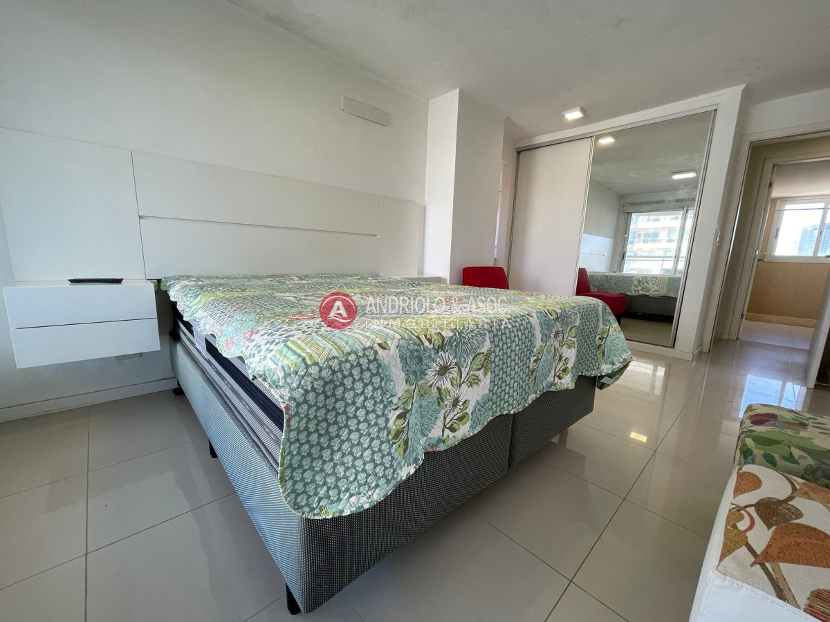 Apartamento ID.9814 - Apartamento en Punta del Este
