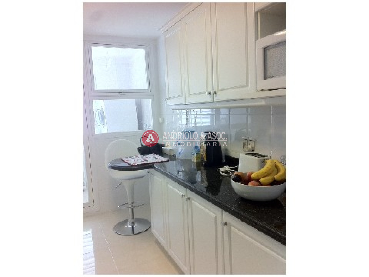 Apartamento ID.480 - primera linea de playa mansa, hermosa vista al mar y a la bahía de punta del este 