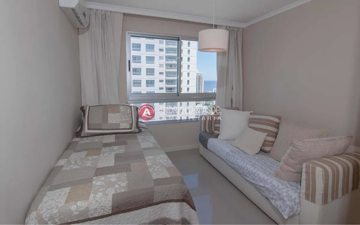 Apartamento ID.6750 - pent house en torre con todos los servicios