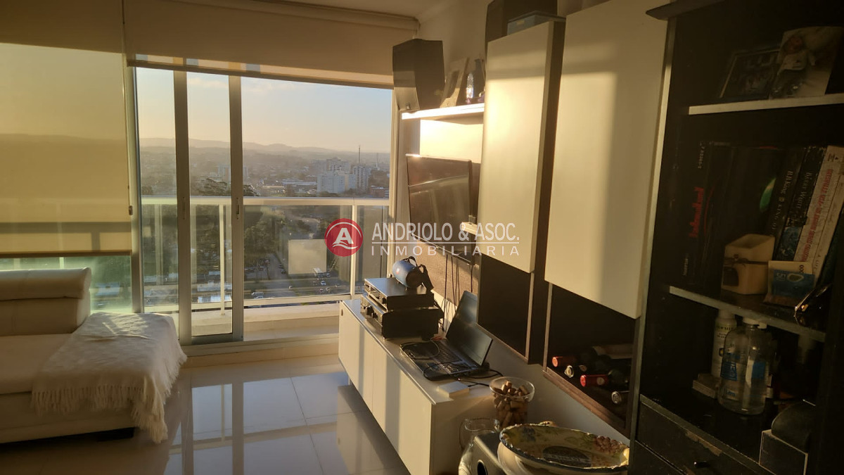 Apartamento ID.8163 - VENTA DE APARTAMENTO 2 DORMITORIOS 2 BAÑOS