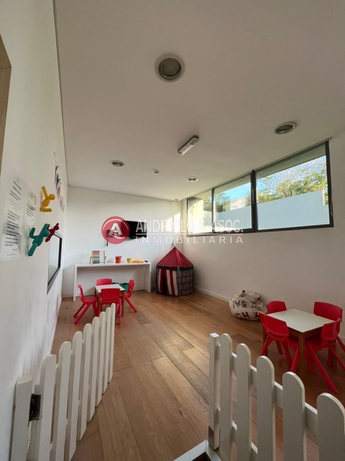 Apartamento ID.9125 - Monoambiente en Punta del Este 