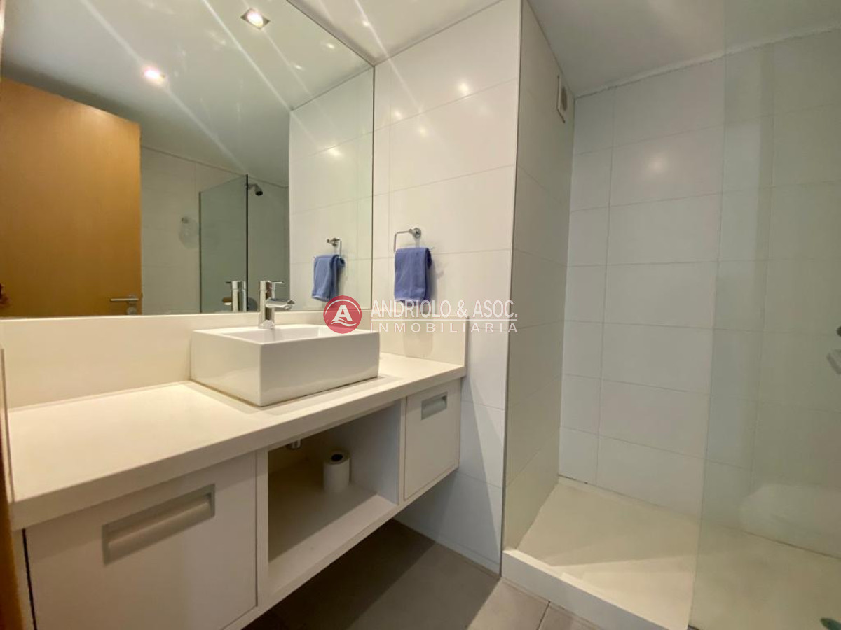 Apartamento ID.9127 - Monoambiente en Punta del Este