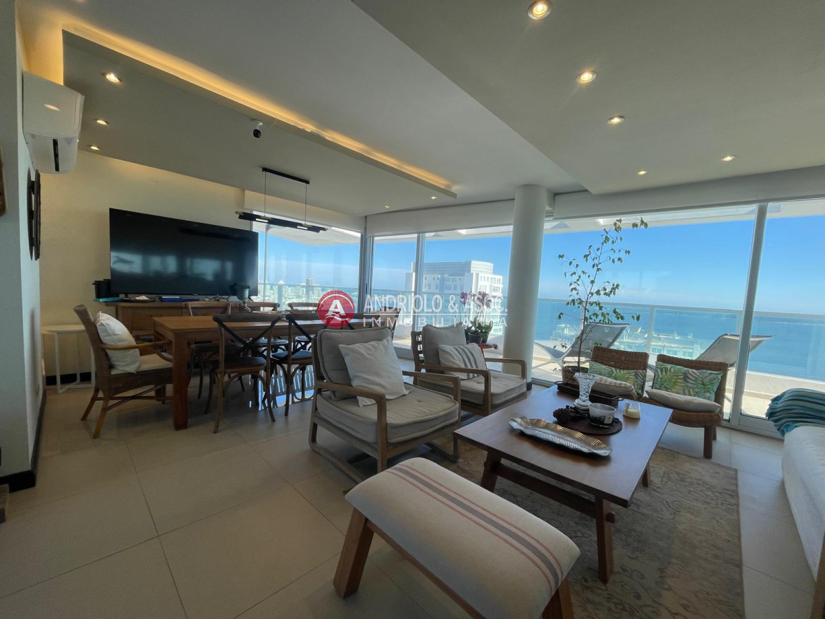 Apartamento ID.9815 - Penthouse en Punta del Este 