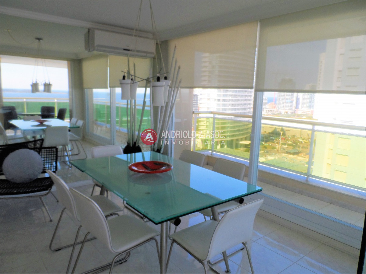 Apartamento ID.254 - primera linea de playa mansa 