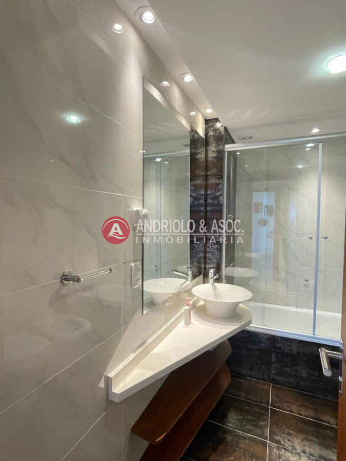 Apartamento ID.8531 - Oportunidad en torre de categoría 
