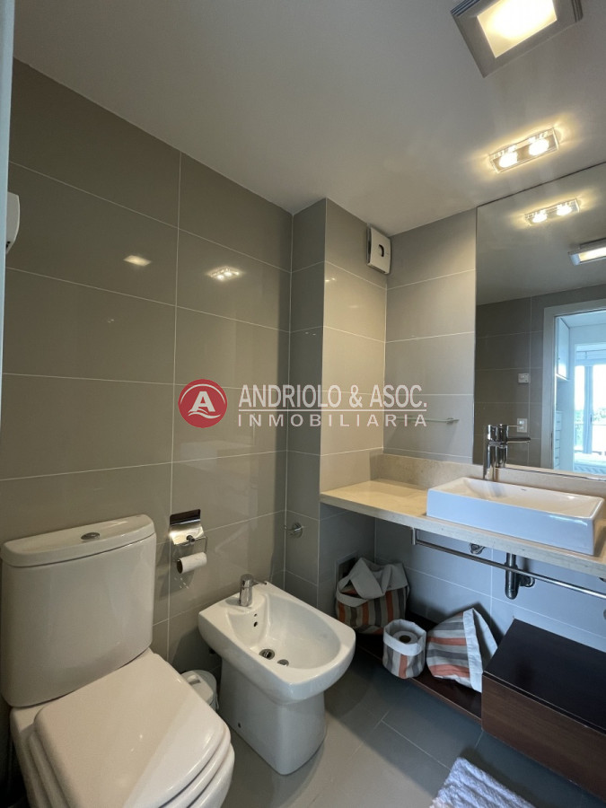 Apartamento ID.8467 - Apartamento en la mejor zona de Punta del este 