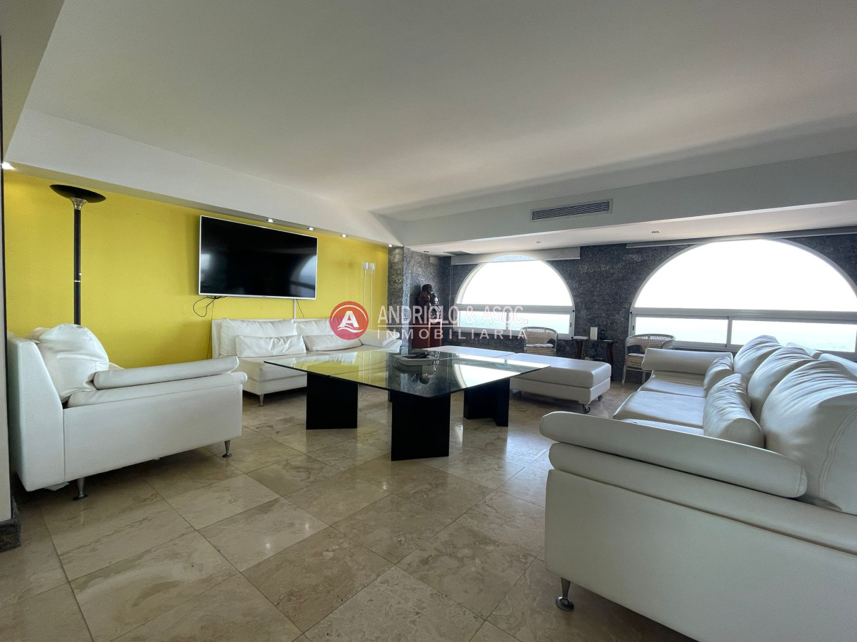 Apartamento ID.8589 - Gran apartamento en Punta del este 