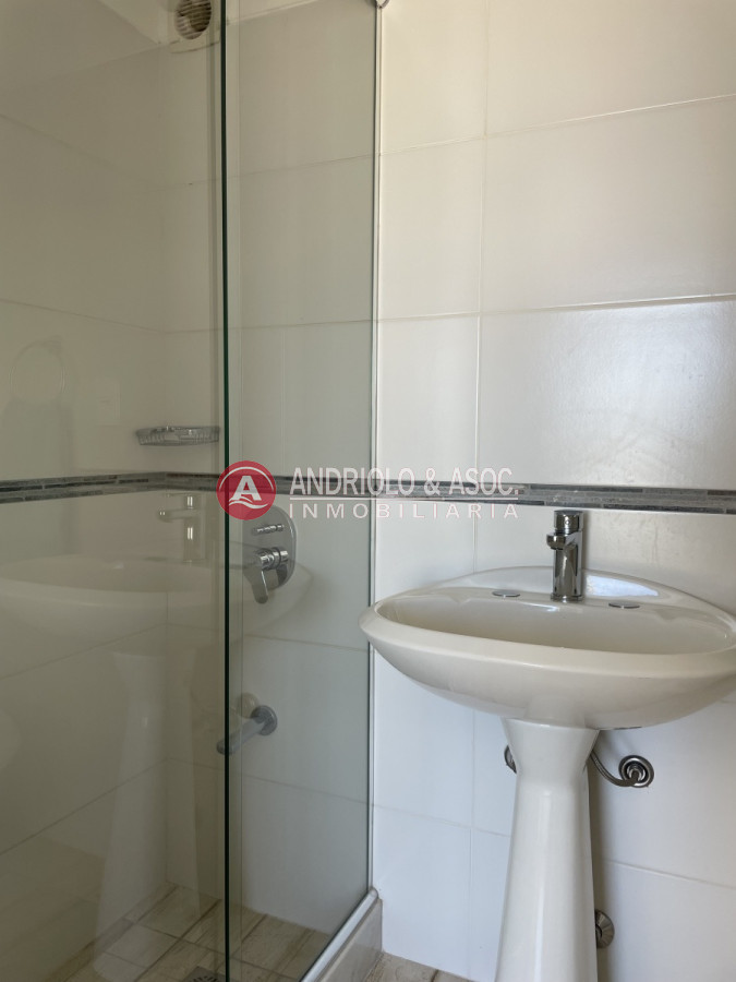Apartamento ID.8409 - Amplio apartamento con hermosa vista al océano y península 
