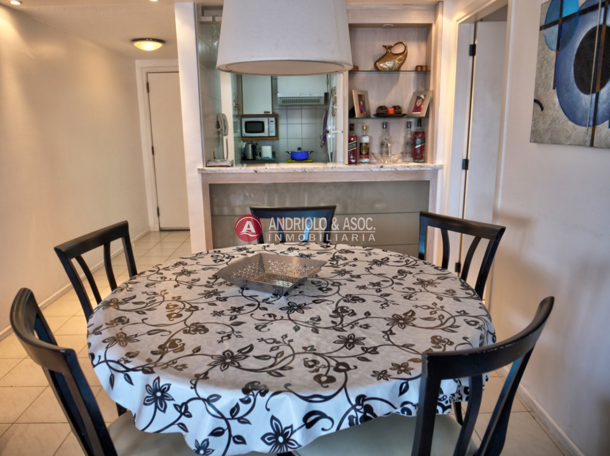 Apartamento ID.6257 - oportunidad sobre Avenida Chiverta Torre con todos los servicios excelente vista!!!!