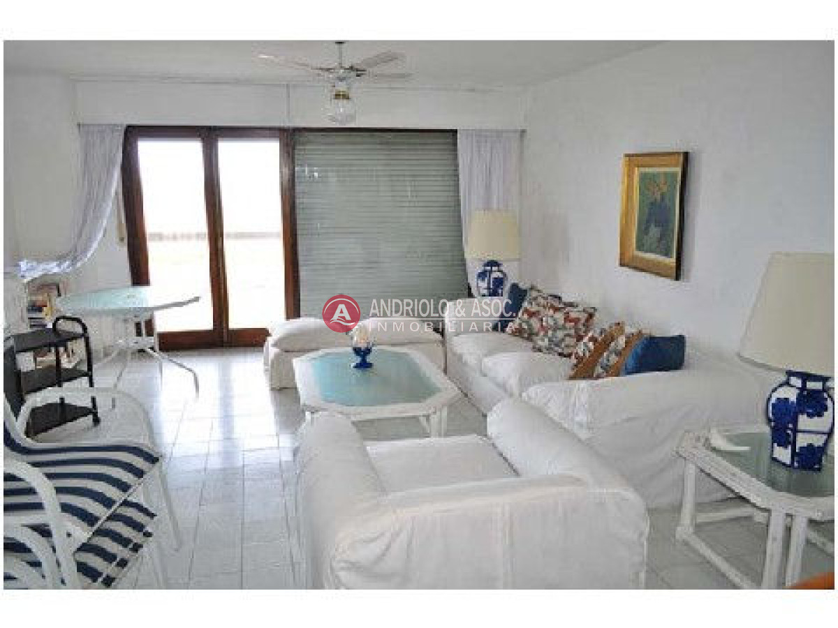 Apartamento ID.1027 - Apartamento en Punta del Este, Península