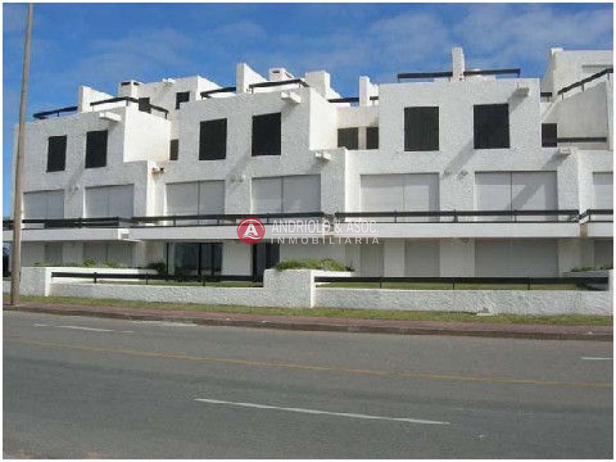Apartamento ID.1027 - Apartamento en Punta del Este, Península