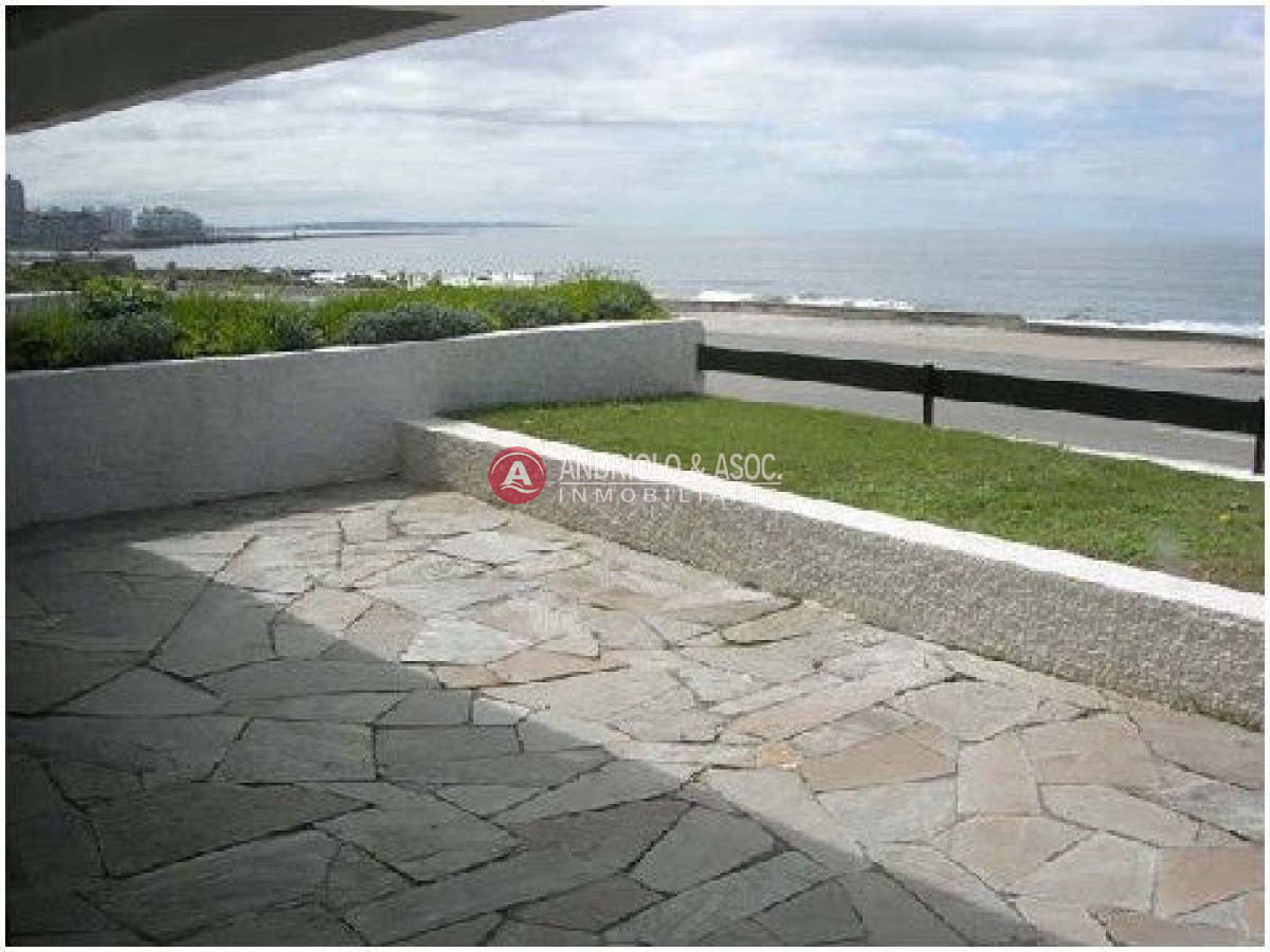 Apartamento ID.1027 - Apartamento en Punta del Este, Península
