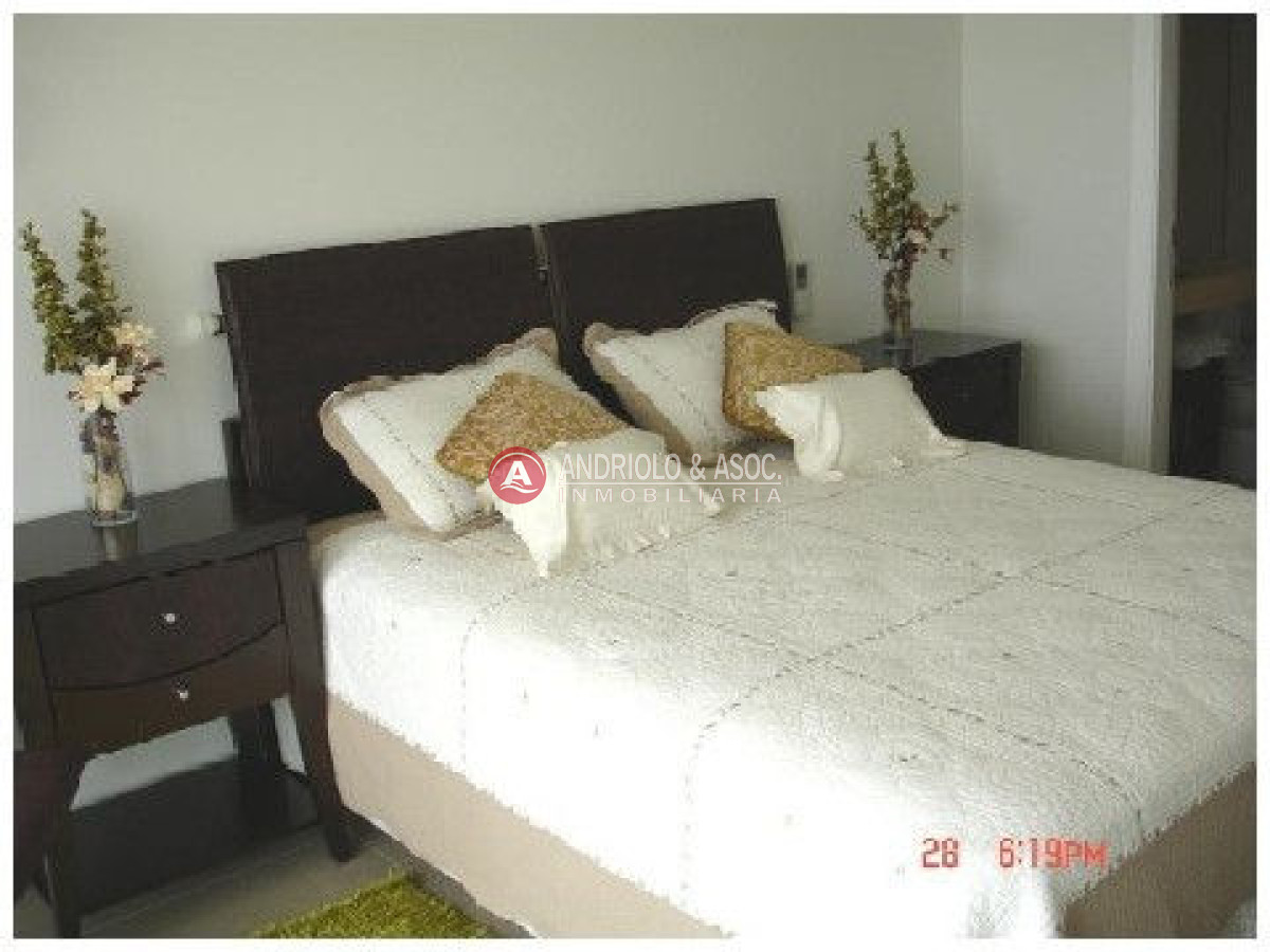 Apartamento ID.1055 - Apartamento en Punta del Este, Mansa