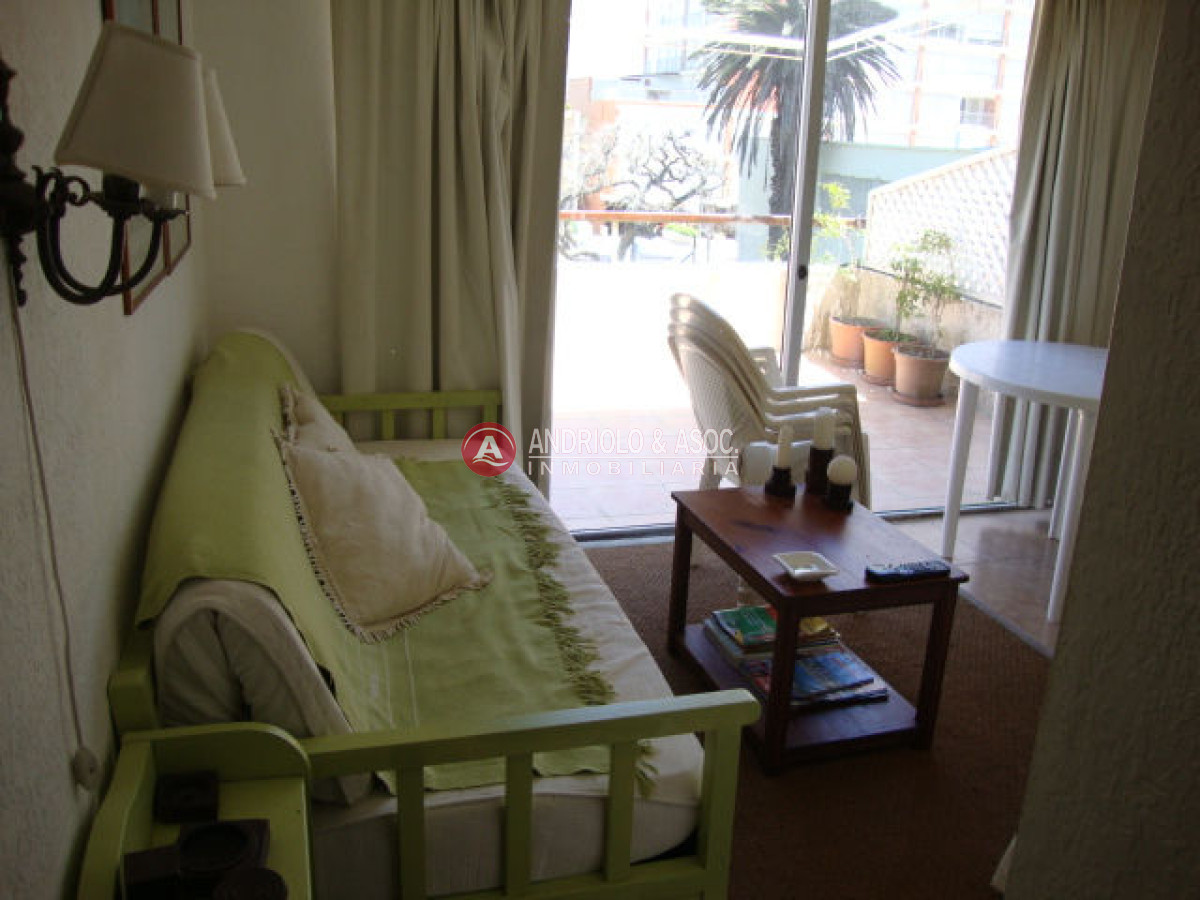 Apartamento ID.111 - Apartamento en Punta del Este, Península