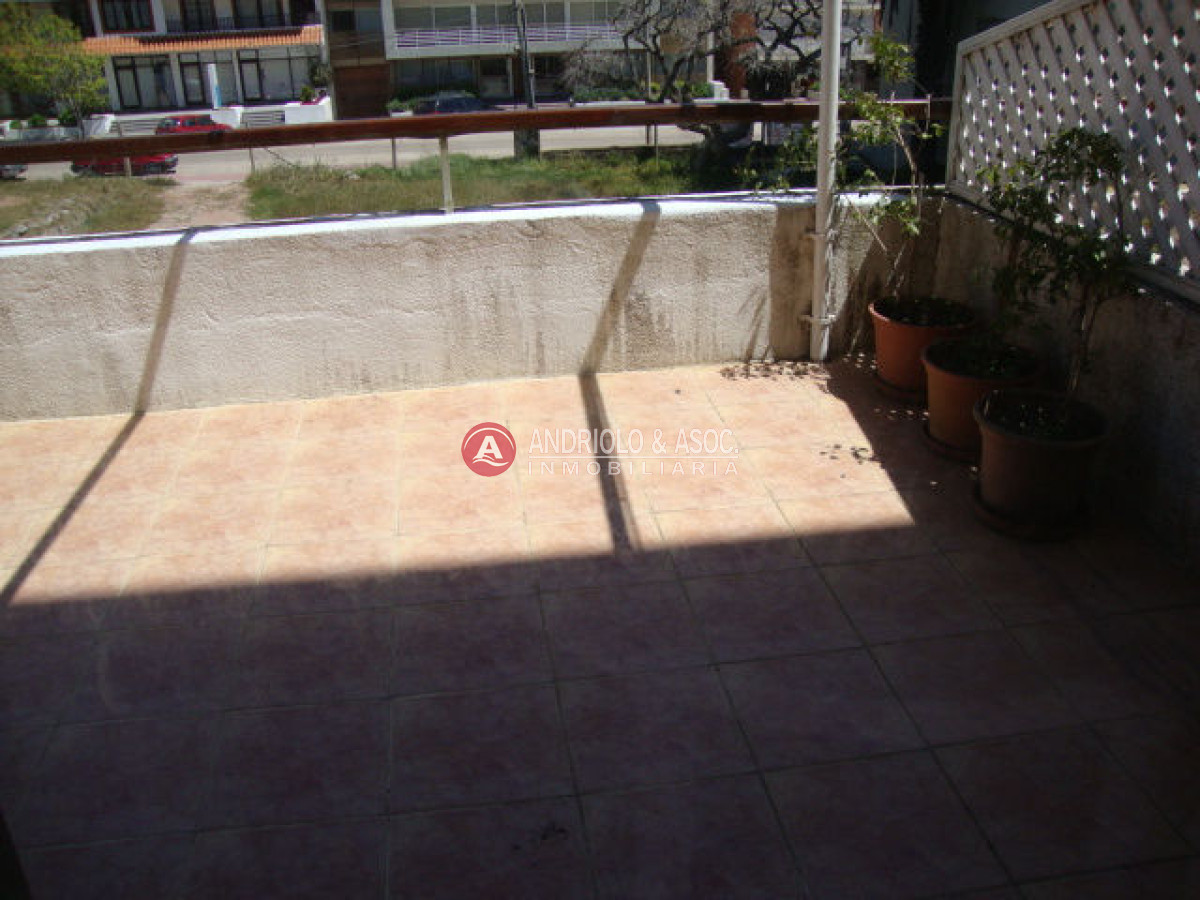 Apartamento ID.111 - Apartamento en Punta del Este, Península