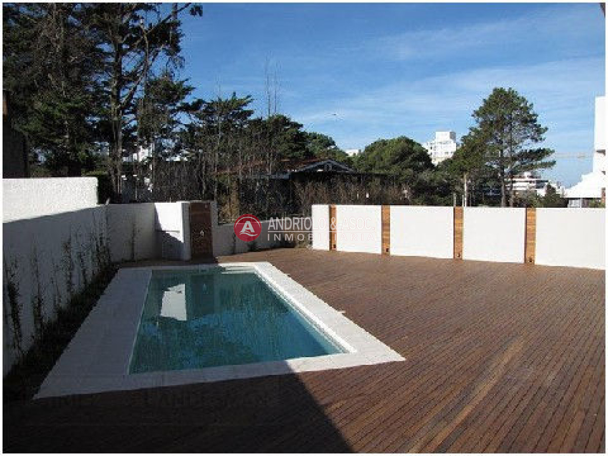 Apartamento ID.1129 - Apartamento en Punta del Este, Brava