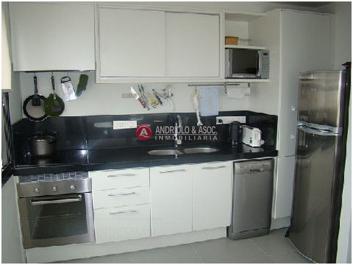Apartamento ID.1129 - Apartamento en Punta del Este, Brava