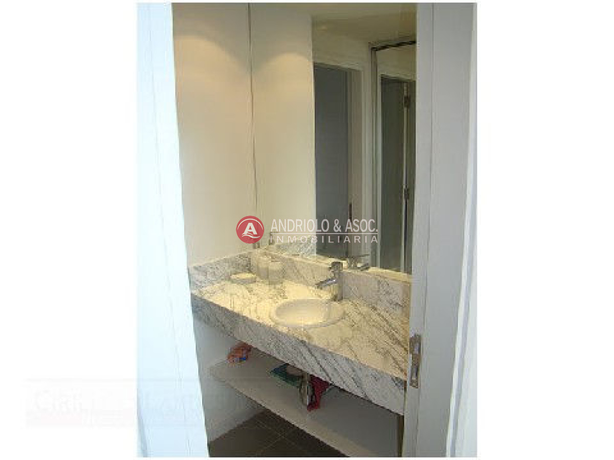 Apartamento ID.1129 - Apartamento en Punta del Este, Brava