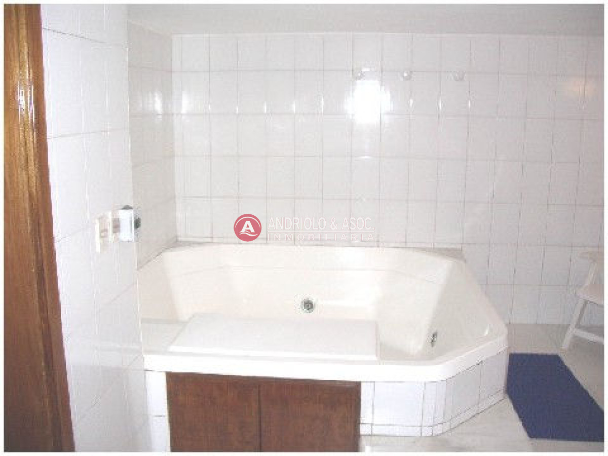 Apartamento ID.1139 - Apartamento en Punta del Este, Península
