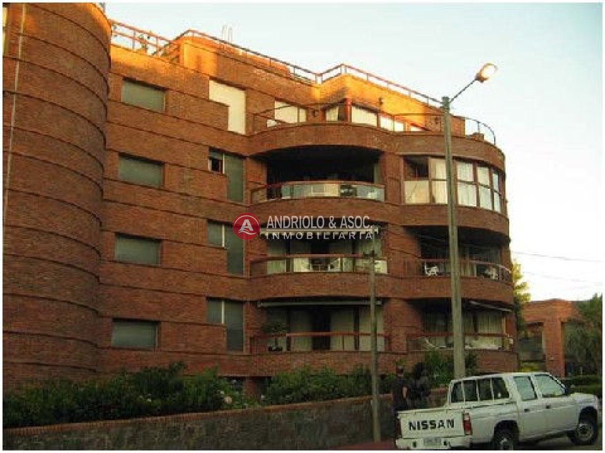 Apartamento ID.1144 - Apartamento en Punta del Este, Península