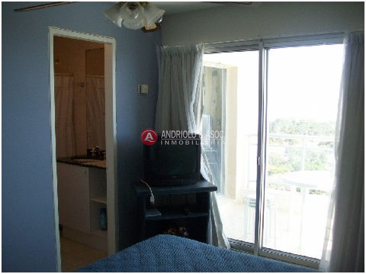 Apartamento ID.1188 - apartamento en zona de Punta Shopping