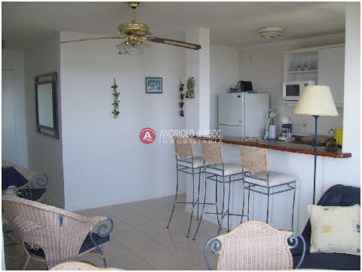 Apartamento ID.1188 - apartamento en zona de Punta Shopping
