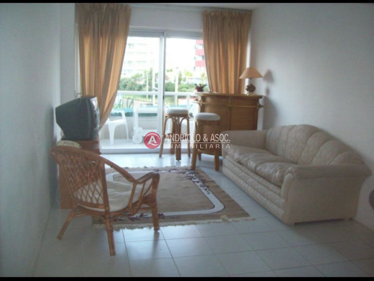 Apartamento ID.1227 - Apartamento en Punta del Este, Brava