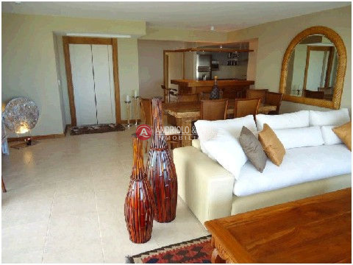 Apartamento ID.1334 - Apartamento en Punta del Este, Mansa
