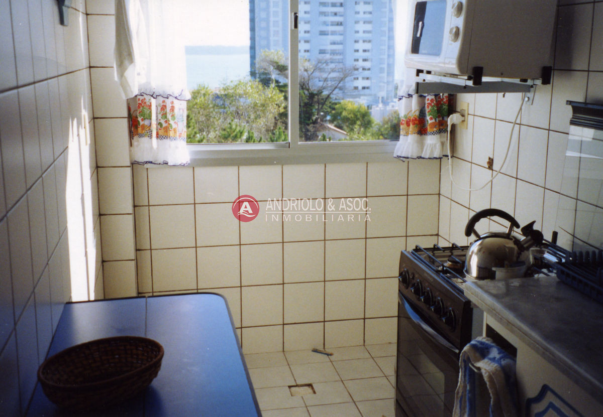 Apartamento ID.1425 - segunda fila de playa mansa 